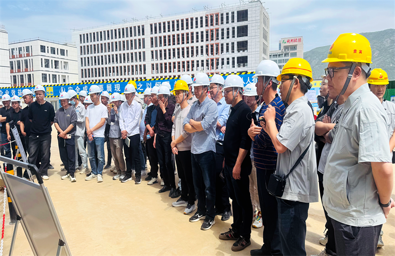 2025年4月17日，由莆田市涵江区住房和城乡建设局主办、星空电子三建承办的钢筋安装工程质量防控现场交流会在联东U谷·涵江海峡智造产业谷一期成功召开。